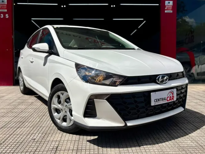 Hyundai HB20S Comfort Plus 1.0 Flex 12V Mec. 2025