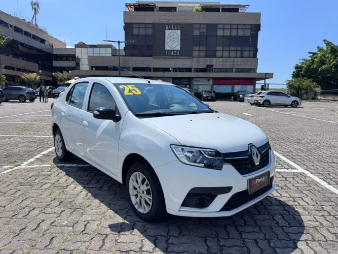 Renault Logan Zen Flex 1.0 12V 4P Mec. 2025
