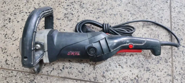 Politriz skil 220v 1300W modelo 9071