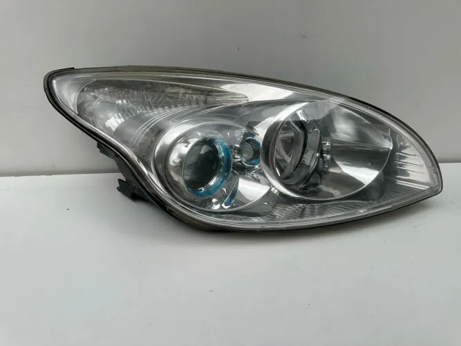 Farol original Hyundai i30 2010/2013