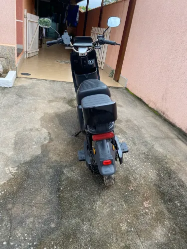 Moto elétrica