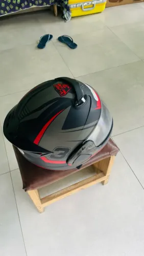 Capacete em ótimo estado