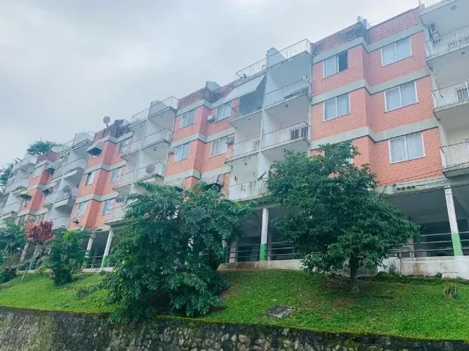 Apartamento em Muriqui, 1 quarto cobertura
