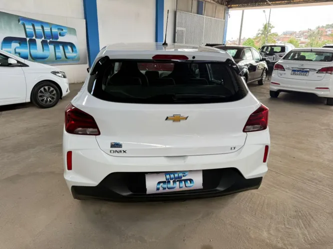Chevrolet Onix Hatch LT 1.0 12V Flex Mec. 4P 2023