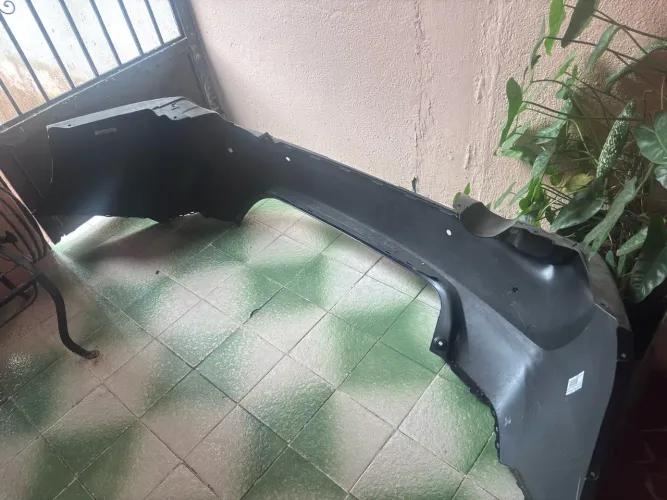 Para-choque Traseiro Honda City Sedan 2026 Original Cinza - Ótimo Estado