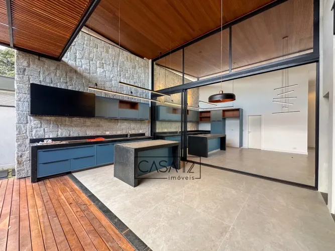 Casa com 4 quartos à venda, 387 m² por R$ 5.320.000 - Urbanova - São José dos Campos/SP