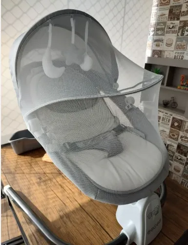 Cadeira de Descanso e Balanço Bebê Elétrica Snug - Maxi Baby