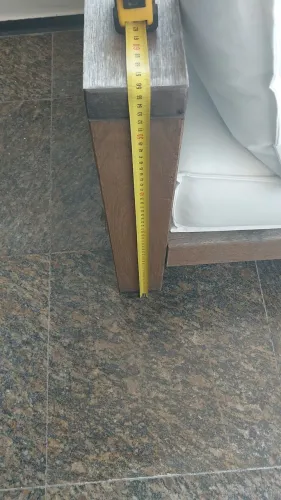 Sofás Tok Stok no preço
