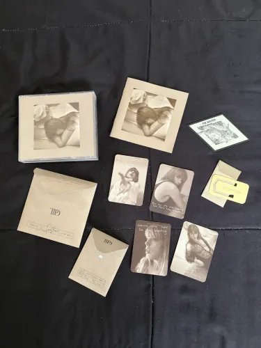 Taylor swift The Tortured Poets Department Collector's Deluxe Edition The Bolter