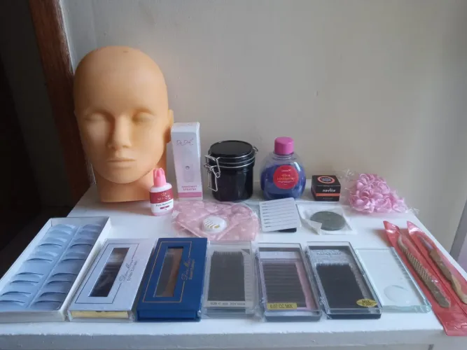Vende-se produtos para lash(Cílios)