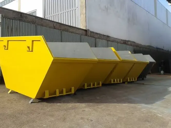 Caçamba de entulho de  lixo