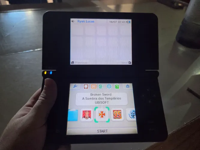 DSI XL - DESBLOQUEADO