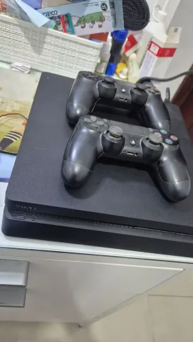 Ps4 conservado para vender logo