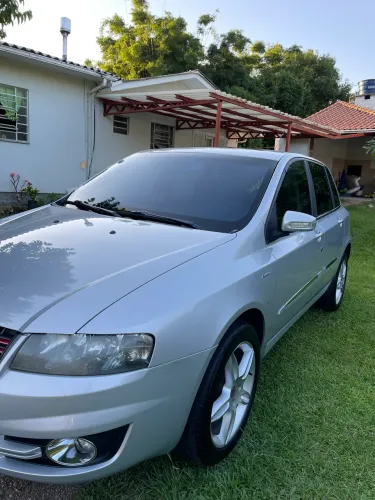 Fiat Stilo Dualogic 1.8 Sporting Flex 8V 5P 2009
