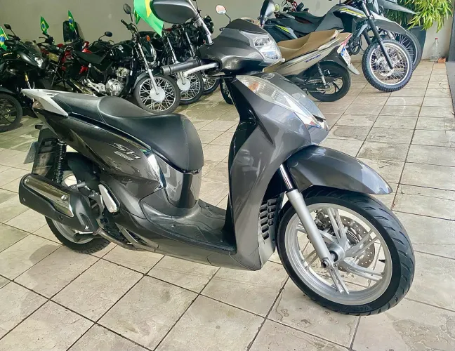 Vendo-HONDA SH 300i