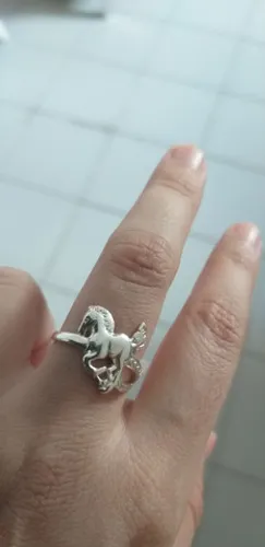 SP PROMOÇÃO PRA BUSCAR HOJE! LINDO ANEL DE CAVALO PRATA LEGÍTIMA PURA E NOVO <br>