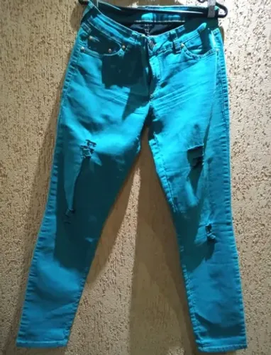 Calça feminina Verde- sinopse