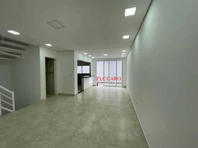 Sobrado à venda, 193 m² por R$ 1.299.000,00 - Parque Renato Maia - Guarulhos/SP