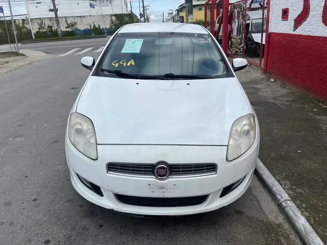 Sucata fiat Bravo 1.8 dualogic  2014 ( vendo peças )