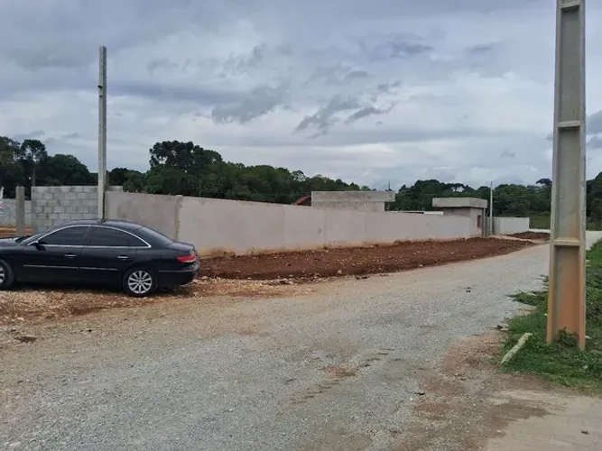Terreno em Condomínio Fechado // 41- *