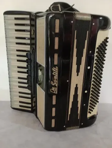 Acordeon Elli Gentili Macerata 120 Baixos Made in Italy com Captação de Eletrificação A-Z 