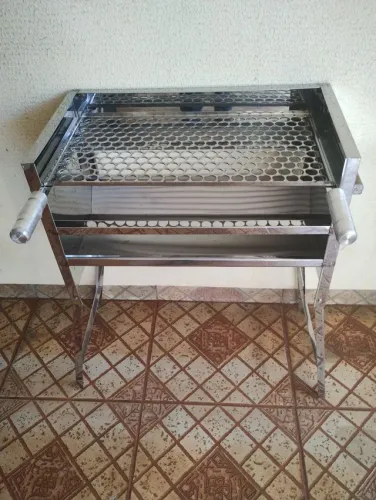 Churrasqueira Inox pés dobrável luxo 2 na Oferta 280 reais avista