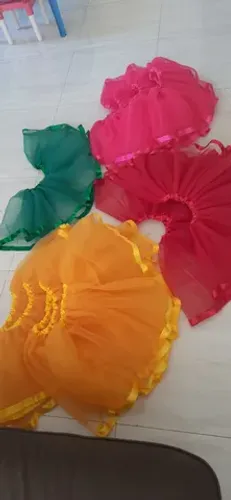 Saias de tule (4 a 8 anos) 60