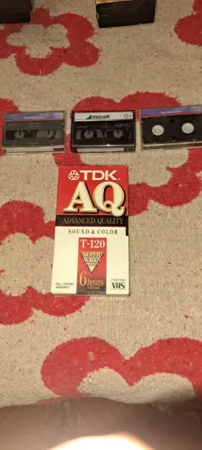Fita VHS TDK AQ T-120 S 100,00uper Avilyn