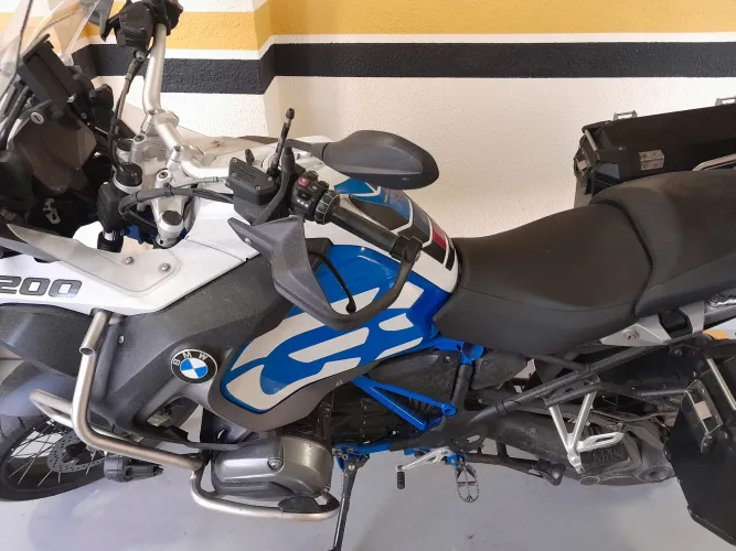 Moto Bmw 1200 adventure