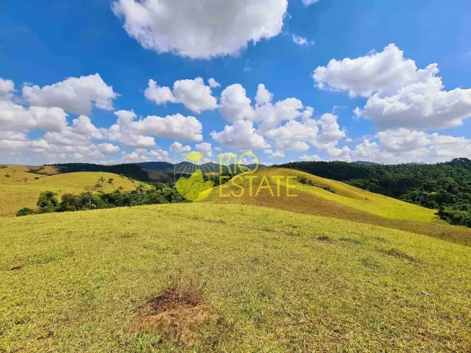 Terrenos à venda COM ESCRITURA, 250 mil - Loteamento de Chácaras Rurais, 20mil m2- Rialto,