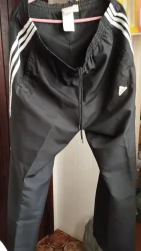 Calça Adidas 