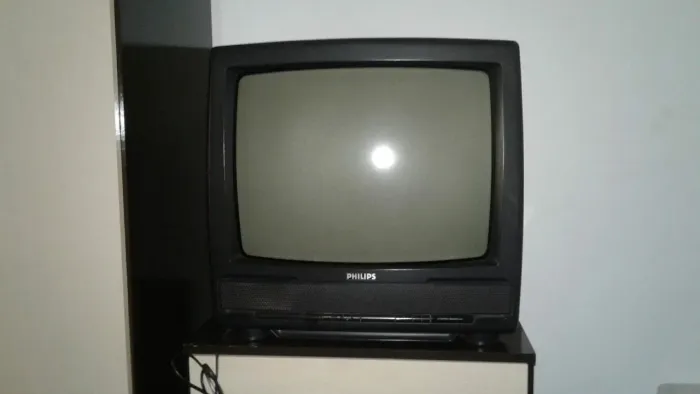 TV Philips 24 Polegadas Preto e Branco 