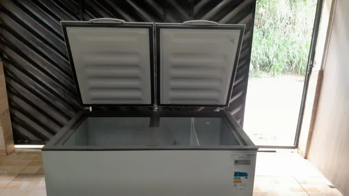 Freezer Horizontal 414L 2 Portas - Perfeito Estado