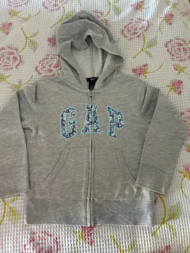 Casaco de Moletom GAP TAM 6 R$ 40,00