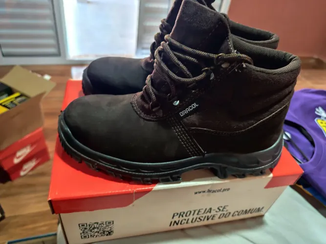 Bota de Segurança Bracol Marrom