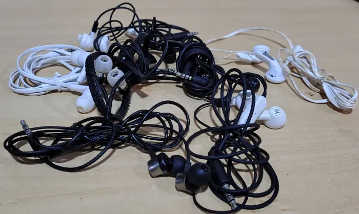 Fones de Ouvido para Celular Diversos - Modelos e Marcas