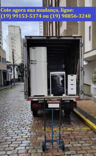 Caminhão Baú para Transporte de Mudança, Fretes e Carretos. Ligue já!