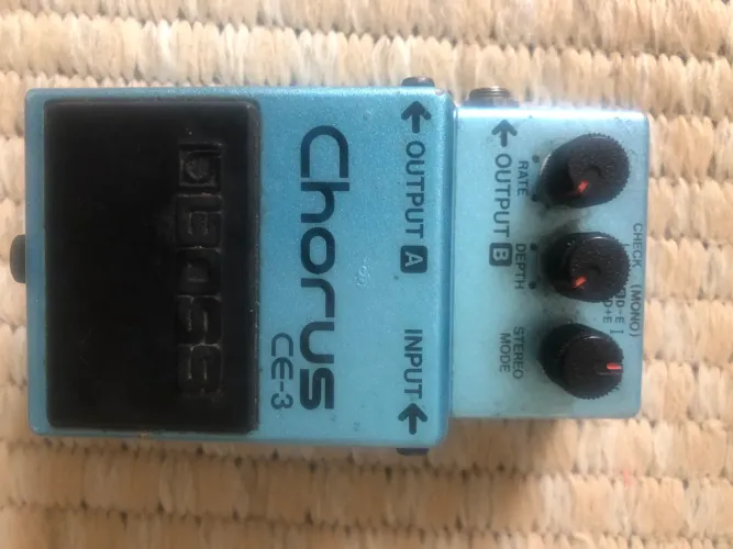 Pedal Boss CE3 Japonês Black Label 1982