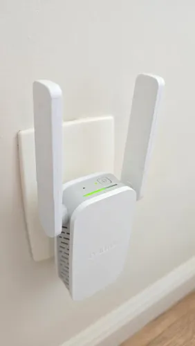 Repetidor Wi-Fi D-Link AC750