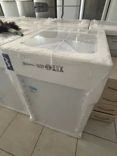 Máquina de Lavar Electrolux Nova de 13kg led13- Na Embalagem