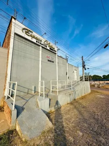 Casa comercial