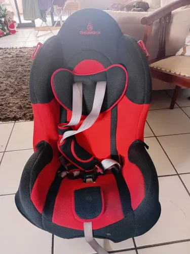 Cadeira de bebê para carro