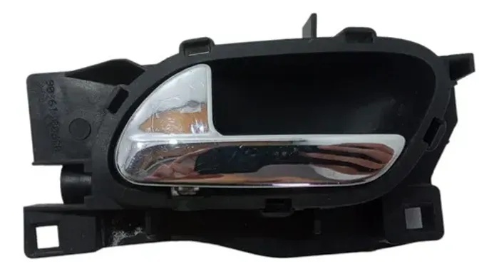 Maçaneta Interna Esquerda C4 308 408 2011 A 2013