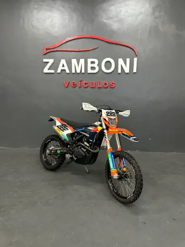 Mxf 270 2024 apenas 2.000 km