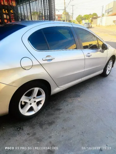 Peugeot 408 Sedan Feline 2.0 Flex 16V 4P Aut. 2012