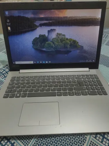 600,00 NÃO ACEITO PROPOSTA/Lenovo Intel i3, 8Gb, 128Gb (defeito no teclado)