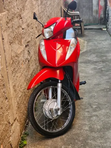 **Moto Biz à venda!**