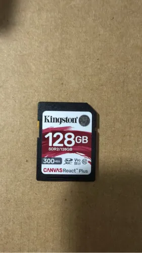 Cartao SD V90 128GB Kingston NOVO