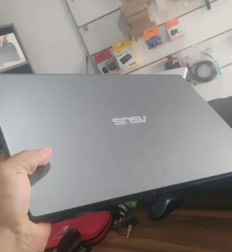 Notebook asus ryzen 5 3500 com video amd integrado