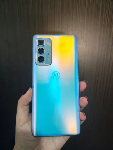 Edge 20 Pro - em ótimo estado
